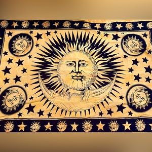 Decorative Sun Tapestry for Room